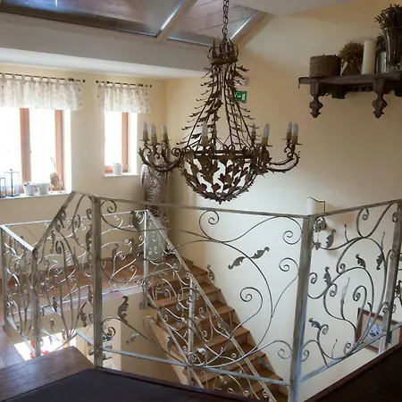 Turisticna Kmetija Weiss 팜스테이 *